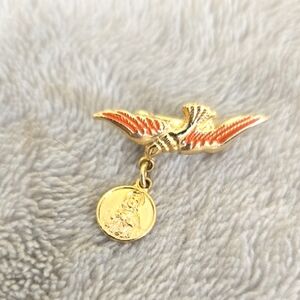 #638 Gold Tone and Red Bird Brooch with Medallion